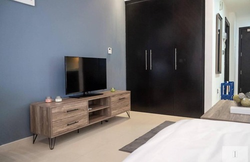 Al Sufouh 2 Apartment | Comfy Studio With Pool View-dubai Marina