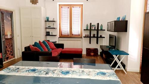 Pozzuoli Apartment | Coral & Turquoise