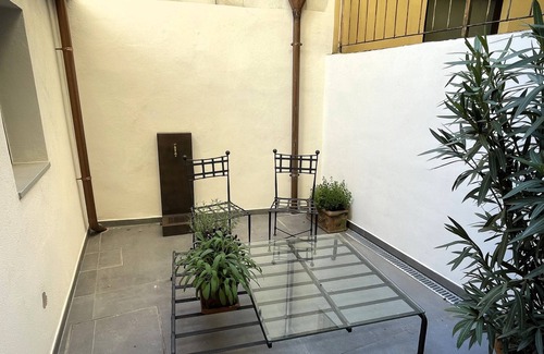 Pratovecchio Apartment | Cornflower house