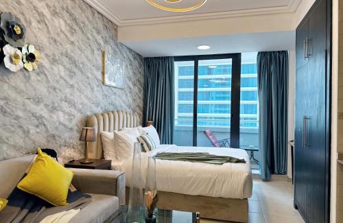Jumeirah Lake Towers Apartment | Cosmos Living Charming Studio With Balcony