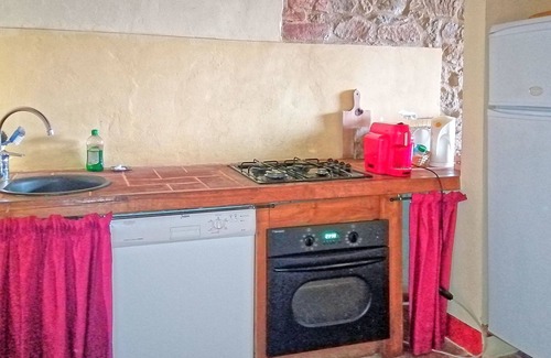 Castelnuovo Berardenga Apartment | Cosy apartment for 6 people with WIFI, pool, terrace, pets allowed and panoramic view