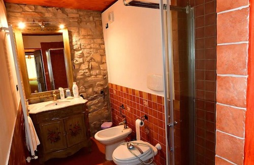 Rignano sull'Arno Apartment | Country Resort il Frassine with shared swimming pool