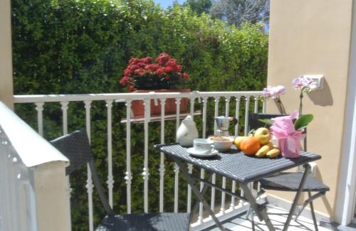 Sant'Agnello Apartment | Crawford Home