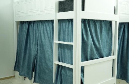 Jumeirah Hostel | Curve Hostel JBR