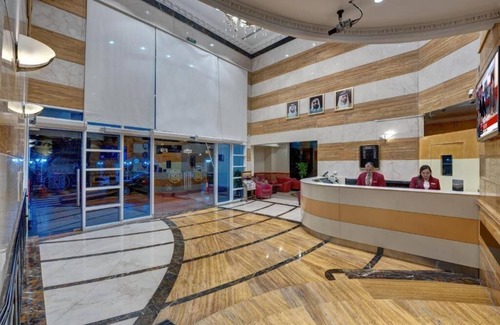 Trade Center Apartment | Deluxe King Room Near To DIFC Metro