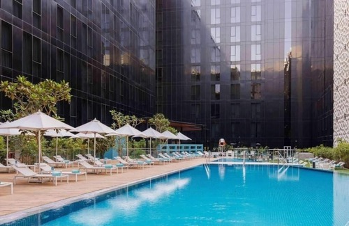 Garhoud Apartment | Deluxe Room Near GGICO Metro Station