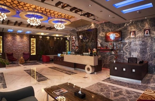 Al Barsha 1 Apartment | Deluxe Room Near Mashreq Metro Station By E R