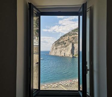Meta Apartment | Dipintodazzurro, appartamento sul mare di Sorrento