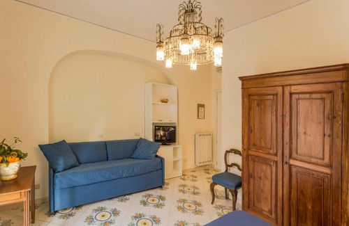 Sorrento Historic Centre Apartment | DON VALERIO SORRENTO