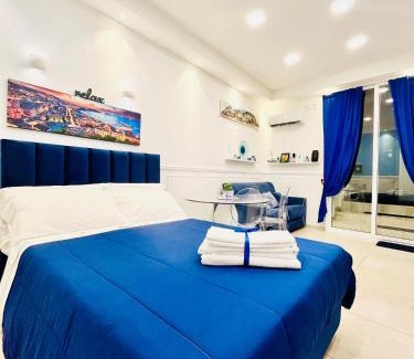 Quartieri Spagnoli Apartment | Donn'Anna Naples City Center