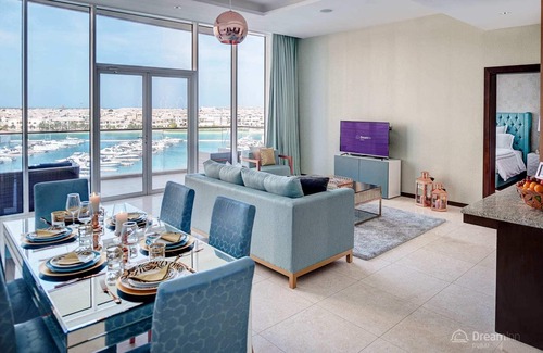 Palm Jumeirah Apartment | Dream Inn - Sea View - Ideal for Families