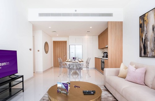 Dubai Marina Apartment | Dream Inn - Superior 2BR Apt w/Beach Access-Emaar Beachfront