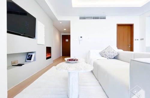 Downtown Dubai Apartment | Dubai Mall 1Bedroom Balcony