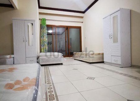 Dubai Hostel | Easy Stay : Solo Hygge's Hood