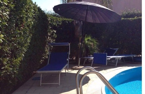 Torre Annunziata Villa | "Eden Holiday House Pompeii" Private Pool & Garden. Apartment 3