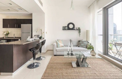 Dubai Marina Apartment | Elegant 1BR w/ Serene Dubai Marina Views!