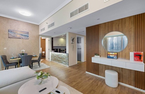 Jumeirah Lake Towers Apartment | Elegant 2BR in Lakeview Terrace Apartment Dubai