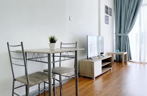 Dubai Apartment | Elite LUX Holiday Homes - One Bedroom Apartment in Silicon Oasis, Dubai