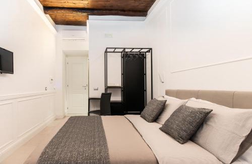 Historical Center Bed & Breakfast | FAGì Rooms In Naples