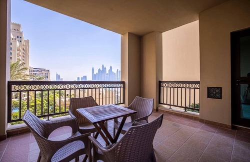 Palm Jumeirah Apartment | Fairmont North Residence Full Sea View 2br 166 Sqm