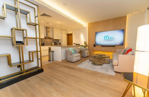 Al Wasl Apartment | FAM Living - City Walk - Luxe Interiors