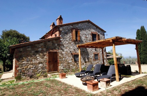 San Quirico d'Orcia House | Farmhouse in San Quirico d'Orcia with swimming pool