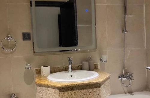 Jumeirah Apartment | Fascinating 1 Bedroom Apartment