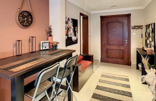 Dubai Marina Apartment | Fashionable One Bedroom with Dubai Marina Views