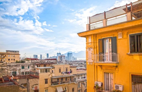 Naples City Centre Apartment | Ferdinando Arthouse Oversized Modern Apartment - By Gocce Team