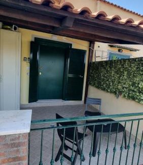 Naples Bed & Breakfast | Fly Napoli