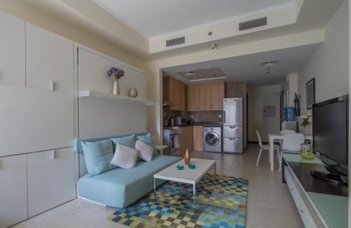 Jumeirah Lake Towers Apartment | Frank Porter - Goldcrest Views