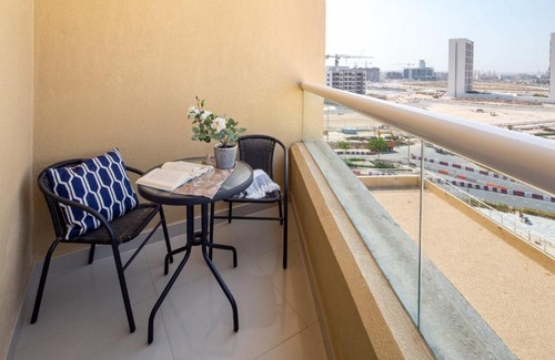 Dubai Production City Apartment | Frank Porter - Lakeside