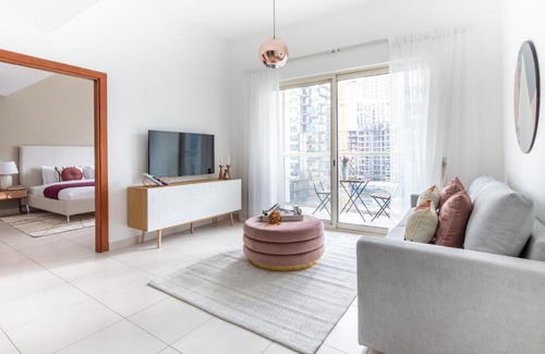 Dubai Marina Apartment | Frank Porter - Marina View Tower