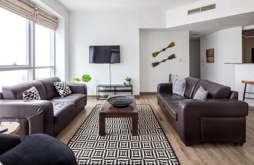 Dubai Marina Apartment | Frank Porter - Torch