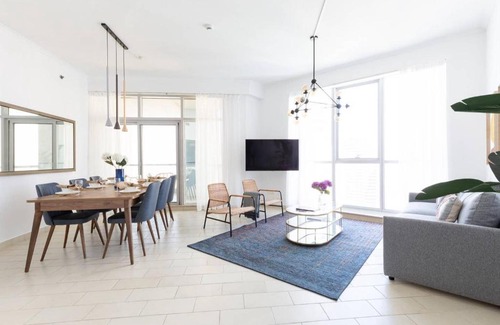 Dubai Marina Apartment | Frank Porter - Torch Tower