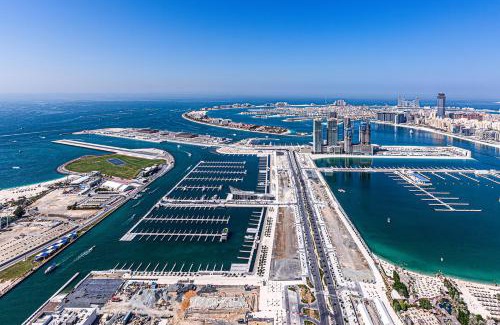 Dubai Marina Apartment | Full Sea View Fantastic Apartment Princess Marina