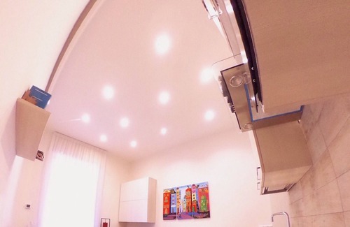 Montecalvario Apartment | "G&G Pignasecca" house in the heart of central Naples
