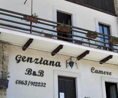 Opi Bed & Breakfast | Genziana B&B by VM