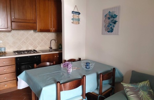 Santa Maria Apartment | Giorgia's house in Capo Vaticano, apartment with wifi, air cond., pool