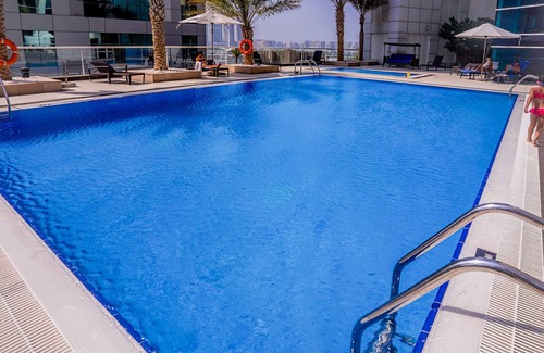 Dubai Marina Apartment | Gorgeous Marina Views in Naturally Lit One Bedroom
