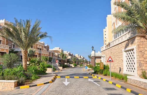 Palm Jumeirah Apartment | Gorgeous new apartment with full sea view