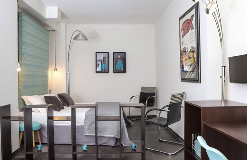 Historical Center Bed & Breakfast | Ground floor Elegant Suite at Palazzo Firrao by Wonderful Italy