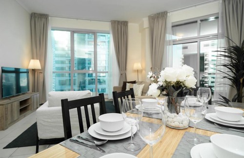 Dubai Marina Apartment | HiGuests - Fantastic Apartment with Panoramic Aerial Views