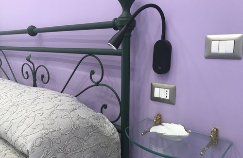 Chiaia Apartment | Historic center of Naples - Anna's house, 5-minute walk to the beach