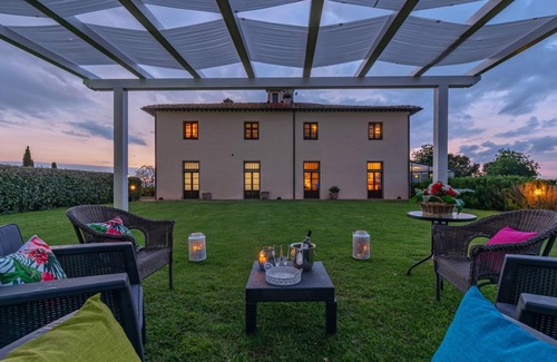 Le Piazze House | Holiday house Castiglion Fiorentino for 1 - 18 persons with 9 bedrooms - Holiday home