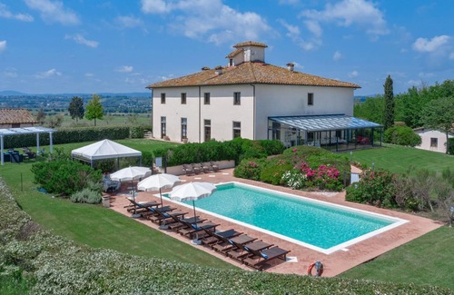 Le Piazze House | Holiday house Castiglion Fiorentino for 1 - 18 persons with 9 bedrooms - Holiday home