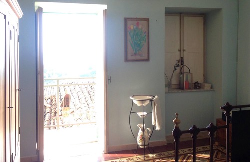 Rossano House | Homerez - House 3 km away from the beach for 4 ppl. with sea view at Rossano
