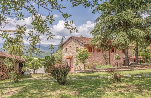 Porrena House | House ∙ 6 bedrooms ∙ 18 guests