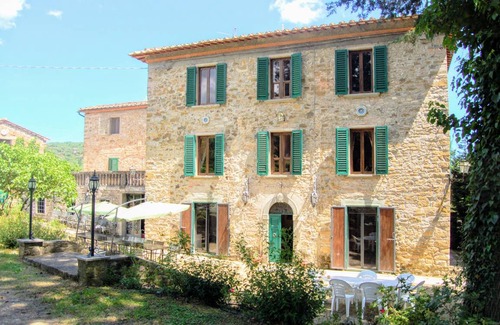 Bucine House | House ∙ 9 bedrooms ∙ 22 guests