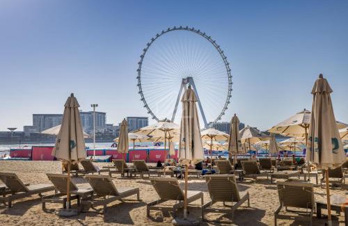 Dubai Marina Apartment | Huge Sea View Studio in Murjan JBR